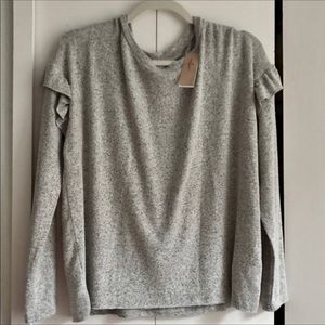 NWT AMERICAN EAGLE SUPER SOFT SWEATER